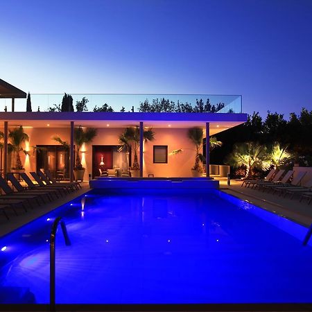 Seventeen Hotel Valbonne Exterior photo