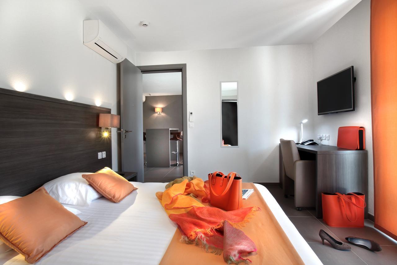 Seventeen Hotel Valbonne Exterior photo