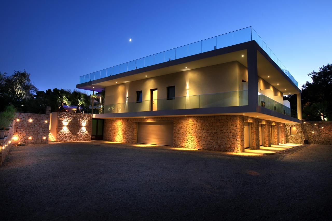 Seventeen Hotel Valbonne Exterior photo
